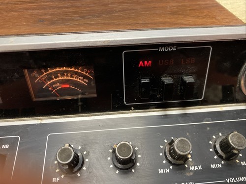 Vintage Cobra 135 SSB/AM CB Radio Base Station W/ Clock , Mic And Power Cord - Zdjęcie 5 z 15