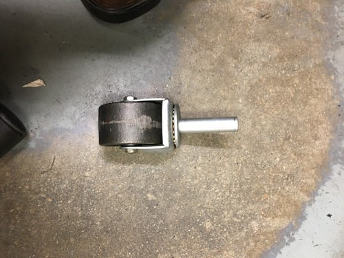 LINCOLN 221346 STEEL CASTER - Picture 2 of 2