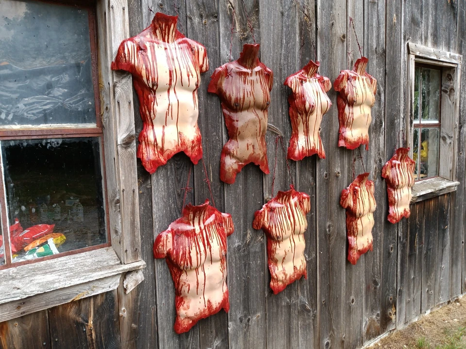 GORY SKINNED TORSO Halloween Props, OOAK by: MADMAT - Image 2 of 4