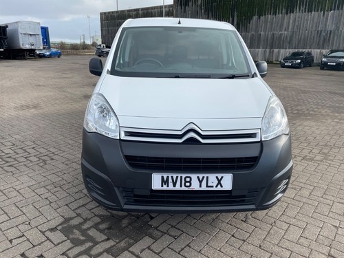 2018 Citroen Berlingo 750 LX L2 100 Only 60000 miles 3 seats Twin Side Doors - Picture 2 of 7