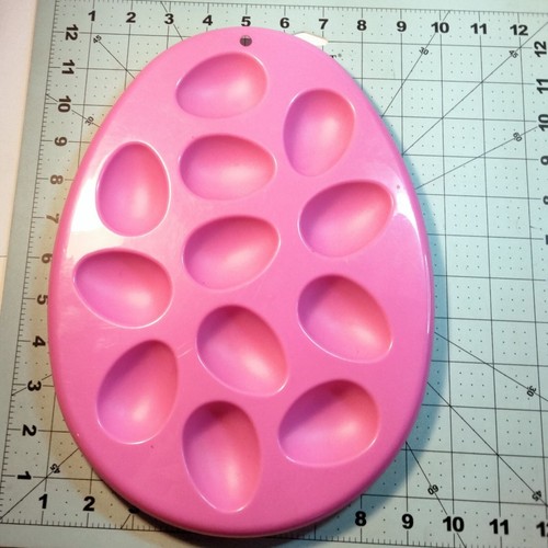 Deviled Egg Tray Pink Plastic Holder 12 Eggs Oval Shape 12x9 Easter Party Decor - Picture 5 of 5