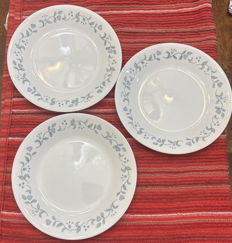 Set Of 3 Corelle Country Cottage 6 3/4" Bread Dessert salad Plates Corning 