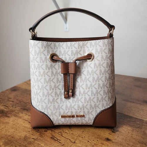 Michael Kors Mercer Bucket Messenger Bag Womens Small Drawstring Purse New