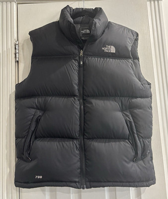 THE NORTH FACE Men s 1996 Retro Nuptse Vest Med NWOT  sharpie mark on inner tag