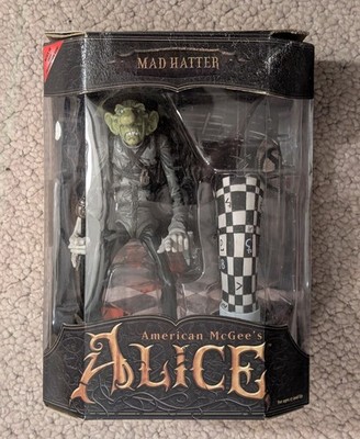 American McGee s Alice Mad Hatter Collectible Figure Sealed in Box EA Games Boxd