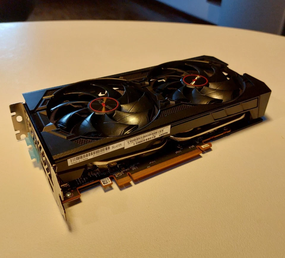 AMD Sapphire Pulse - RX 5500 XT con 4 GB - ottime condizioni - Immagine 2 di 4