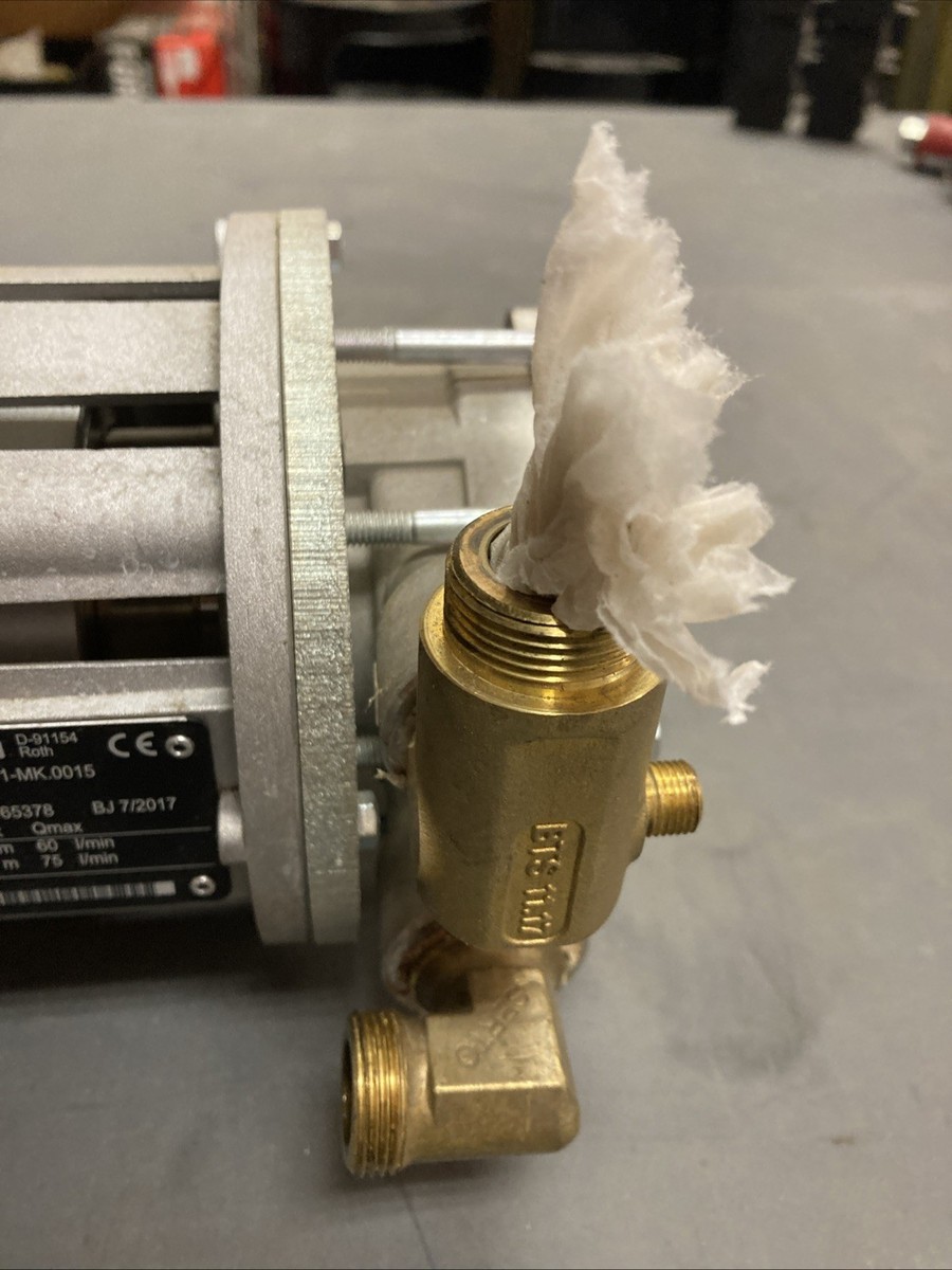 Speck Regenerative Turbine Pump AY-4281-MK.0015 Good