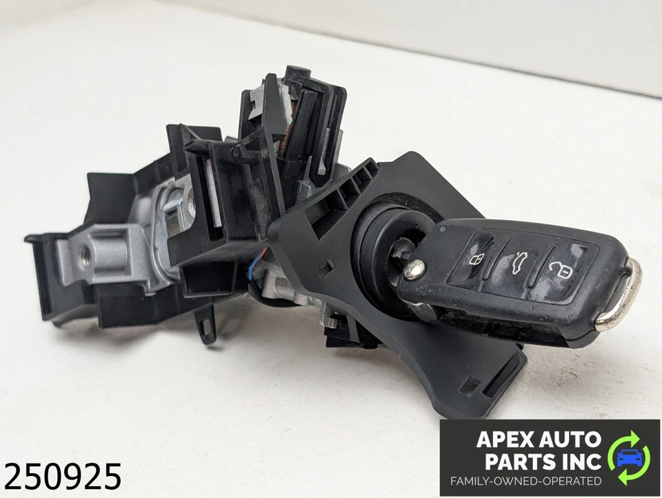 OEM 2012-2015 Volkswagen Passat 2.5L Ignition Switch Set - Image 3 of 4