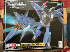 Transformers Masterpiece MP-52  Thundercracker Version 2.0 action figure.