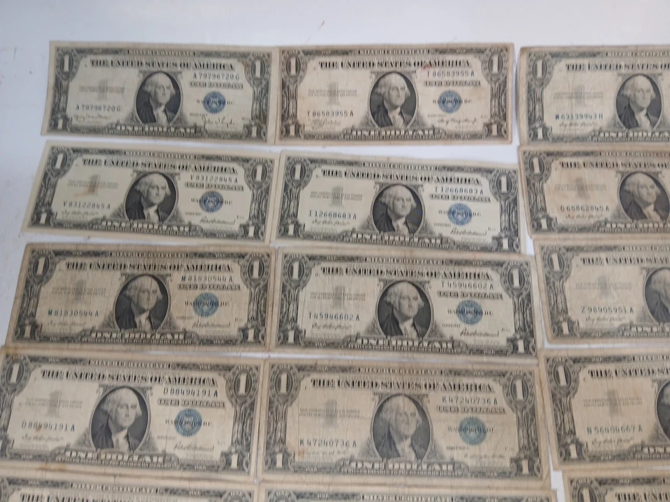 Estate Lot Of 41 Paper Currency Bills, $ 1 & $5 Silver Certificates, $2 Red Seal - Image 2 of 4