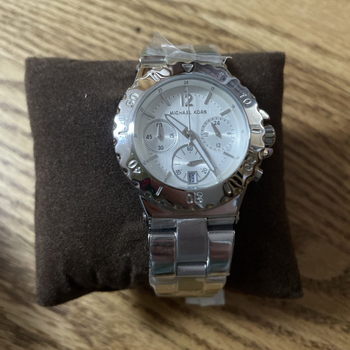 Michael Kors Bel Aire Chronograph Watch Michael Kors Bel Aire Swarovski Chronograph • | Mercari main image 4