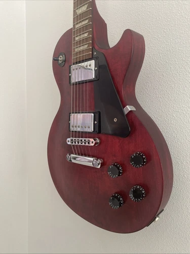 2016 Gibson Les Paul Studio Cherry Red Solid Electric Guitar w/Hard Case USA