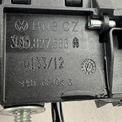 VW Tauareg Passat Golf Rear View Backup Camera Trunk Switch OEM 56D827566A - Picture 9 of 9
