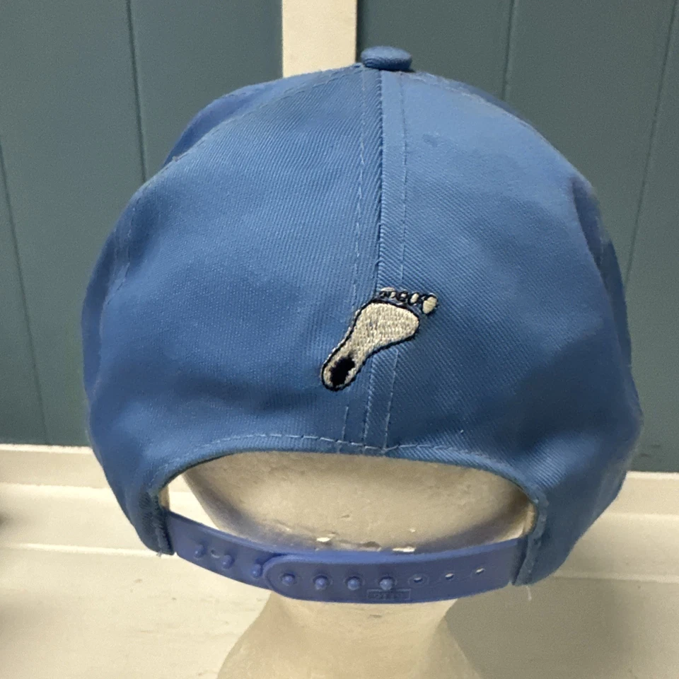 De colección Carolina del Norte Tacones Alquitranados Gorra Láser Snapback UNC Aguja Americana Foto 3 de 4