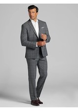 Jos. A Bank 2 Piece Suit Executive Collection Tailored Fit 100 Wool Grey 475