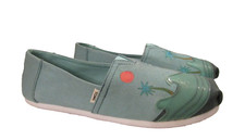 TOMS youth 6 classic turquoise sunrise/translucent flats NWT
