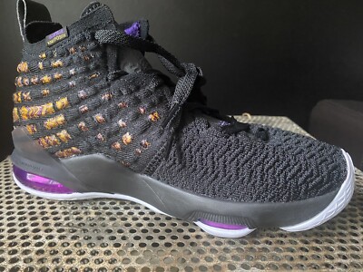 シューズ(男性用) nike lebron james 17 amarillo(eggplant) Nike LeBron XVII 17 GS Lakers EP Black Eggplant Amarillo BQ5594