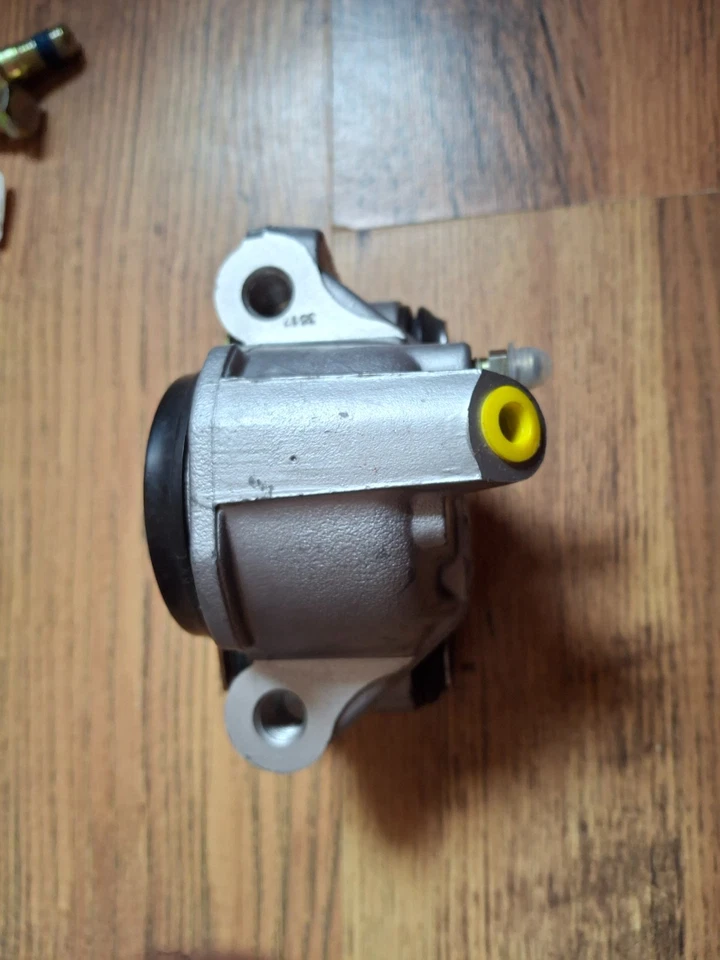 Etrier de freins avant Gauche pour Renault 18 Turbo /R30 Turbo D/Fuego - Photo 4/4