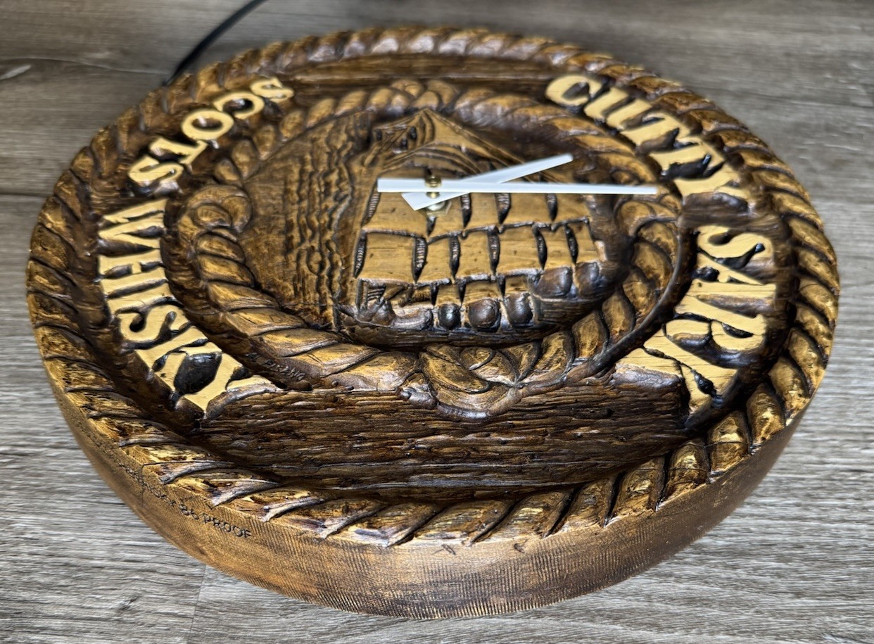 Vintage Cutty Sark Scot Whiskey Faux Wood Clock