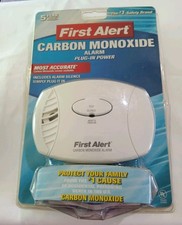 First Alert Carbon Monoxide Alarm Battery Powered SEALED