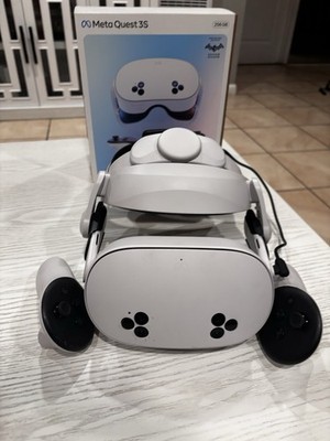 Meta Quest 3S Standalone VR Headset 256GB White Plastic Virtual Reality 256 GB