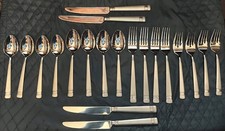 lot 20 pc service for 4 Reed & Barton LONGWOOD MATTE stainless knife fork spoon