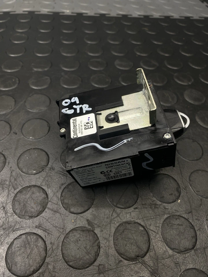 Выключатель зажигания слот для брелока для карт 2009-2016 Nissan GTR с оригинальным ключом - Изображение 2 из 4