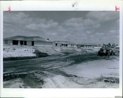 1986 Residential Area Construction Site Tractor Historic Vintage Photo 8x10