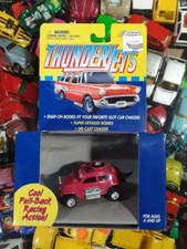 Johnny Lightning Thunderjets HOT PINK BAJA VOLKSWAGEN VW Bug NEW IN THE BOX
