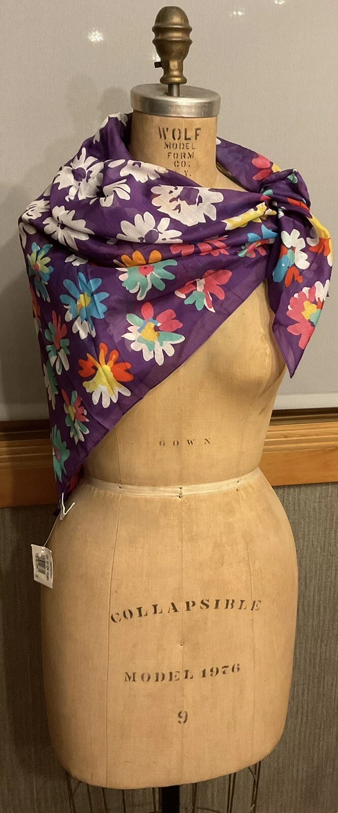 Albert Nipon Collection XIIX Cotton Scarf Colorful Floral Square NEW Japan