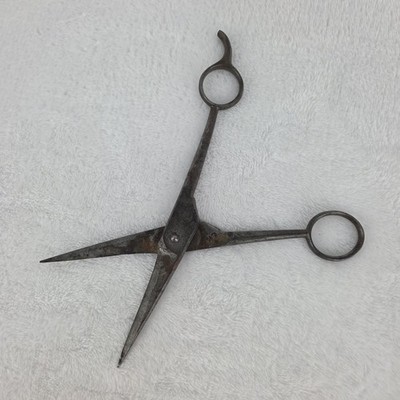 Vintage Solingen Germany 7'' Barber Hair Cutting Shears Scissors No. 24