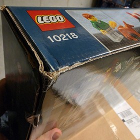 Lego 10218 Expert Creator Pet Shop New Sealed SLIGHT BOX DAMAGE Modular Building
