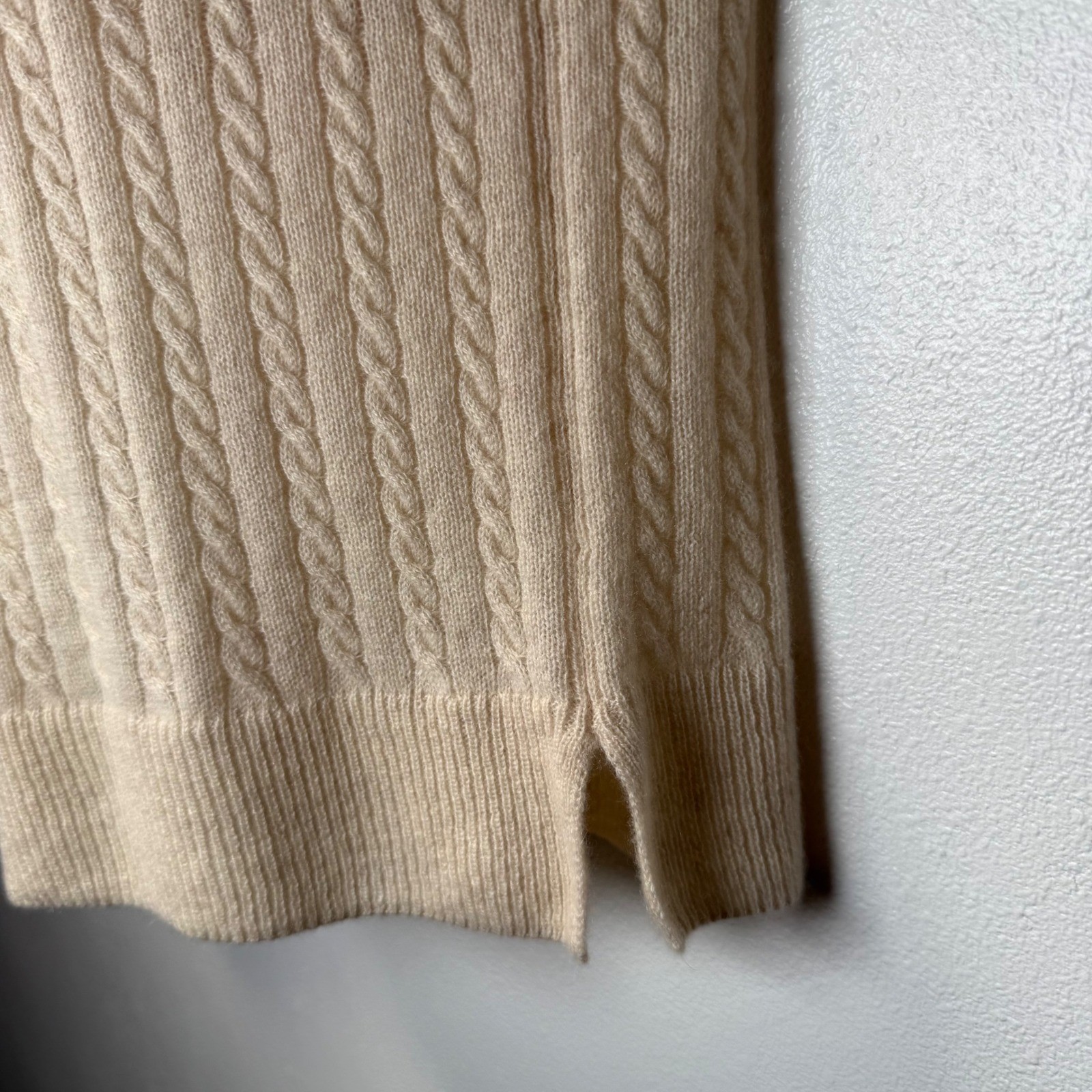 House of Harlow 1960 100percent Cashmere Sleeveless Vest Beige L Semi Sheer Luxury image 8