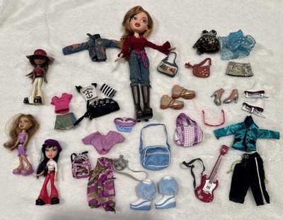 Bratz ORIGINAL 2001 MGA dolls lot accessories, clothes Vintage Y2K 