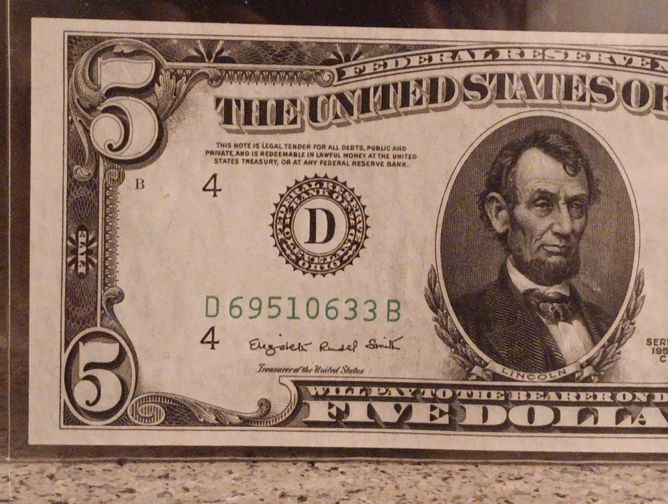 1950 C 5 Dollar Bill Uncirculated GEM Judge For Your Self - Image 2 of 4