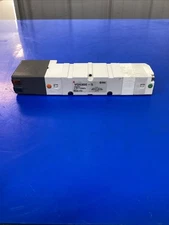 SMC VQ4300-5 Pneumatic Solenoid Valve VQ43005 (TSC)