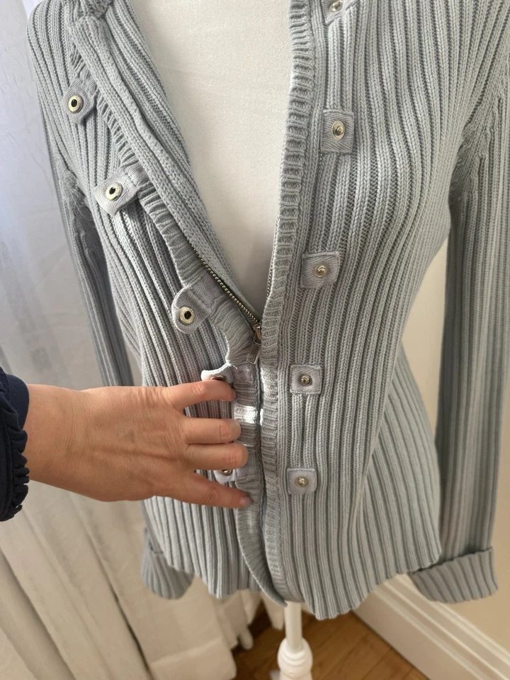 Suéter para mujer BCBGMAXAZRIA talla M Foto 4 de 4