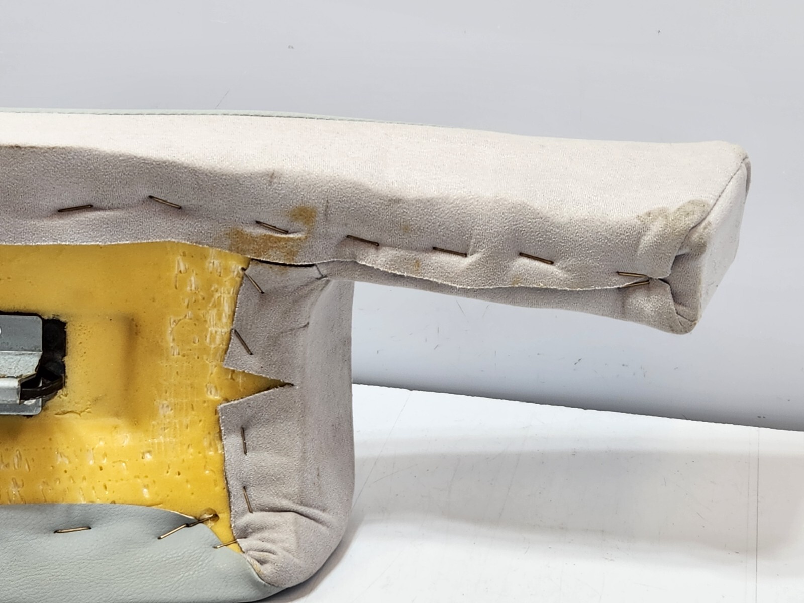 ✅ 03-08 OEM Maserati Quattroporte M139 Rear Right Side Seat Side Bolster
