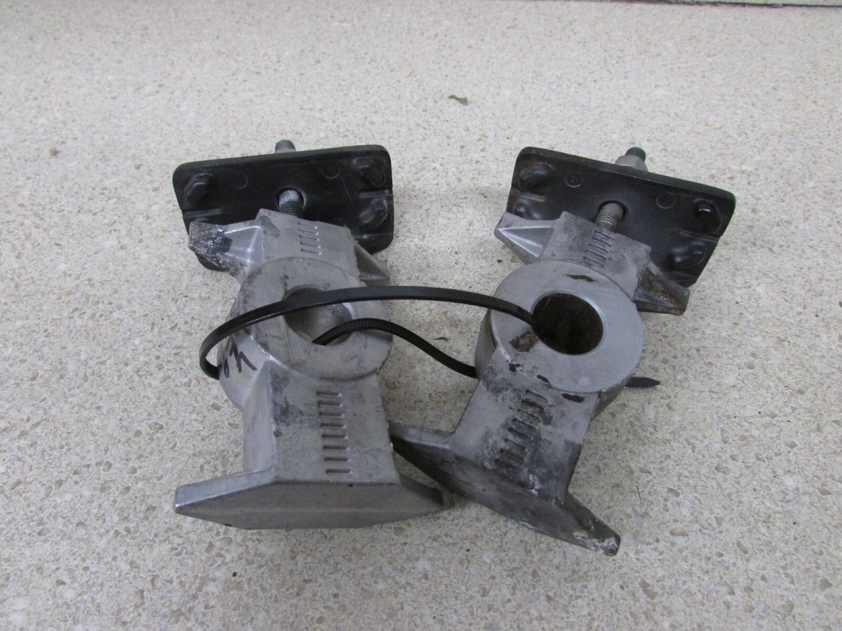 YAMAHA XVS950 V STAR 950 XVS13 STRYKER BELT PULLER