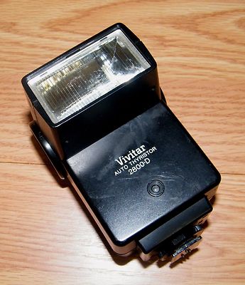 Vivitar Auto Thyristor (2800-D) Mountable Digital Camera Shoe Mount Flash Only 