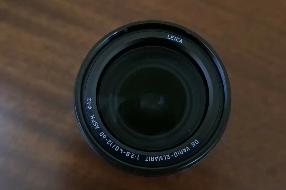 Panasonic Leica DG Vario-Elmarit 12-60 mm F/2,8-4 ASPH. POWER O.I.S. Lente Foto 3 de 4