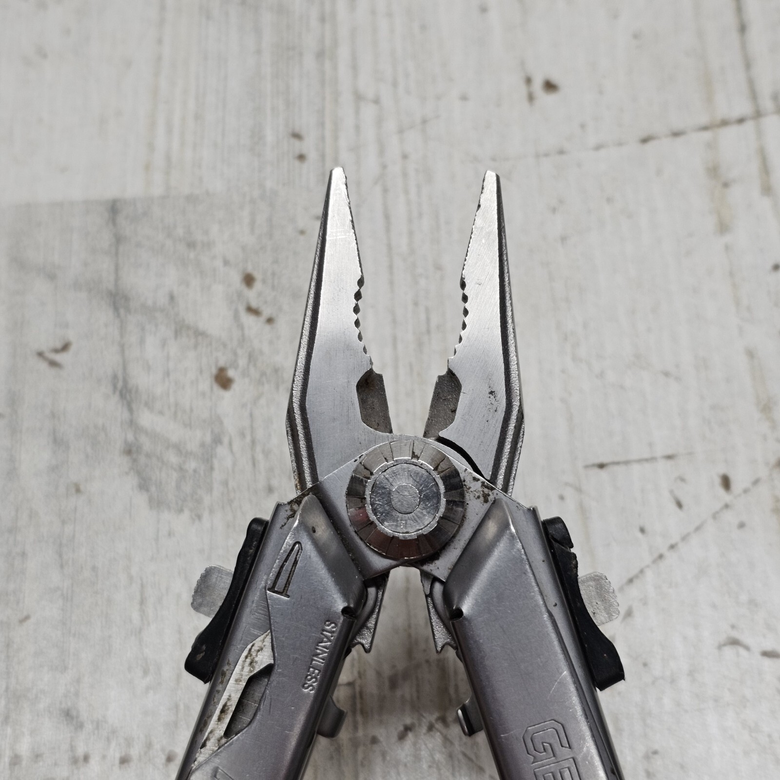 Gerber Flik MultiPlier Stainless MultiTool Retired Multitool w