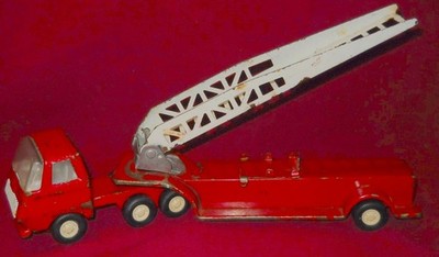 Tonka Vehicles Red Firetruck & Trailer Ladder Vintage Pressed Steel Fire Truck