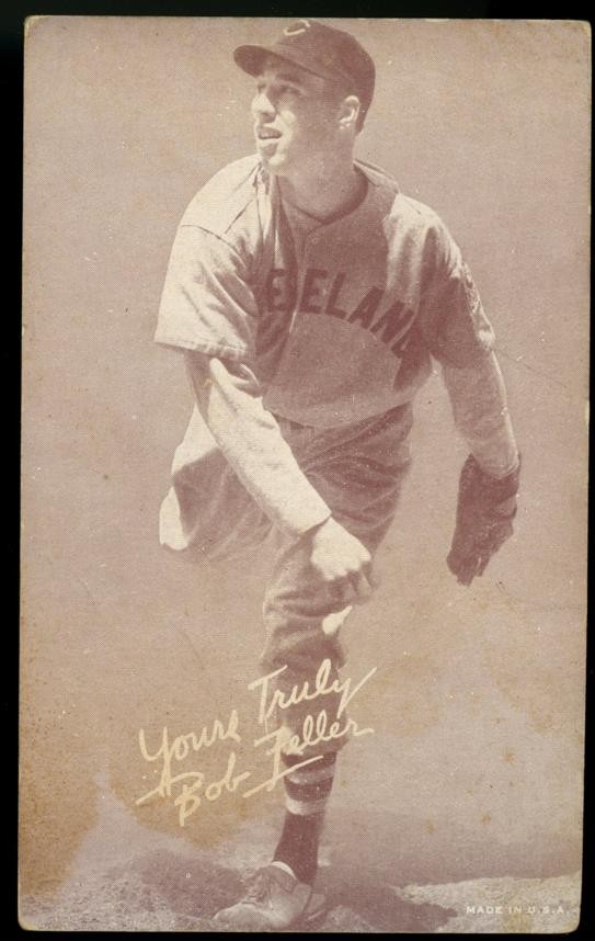 1939-46 Exhibits (W462) Bob Feller HOF Crease Free