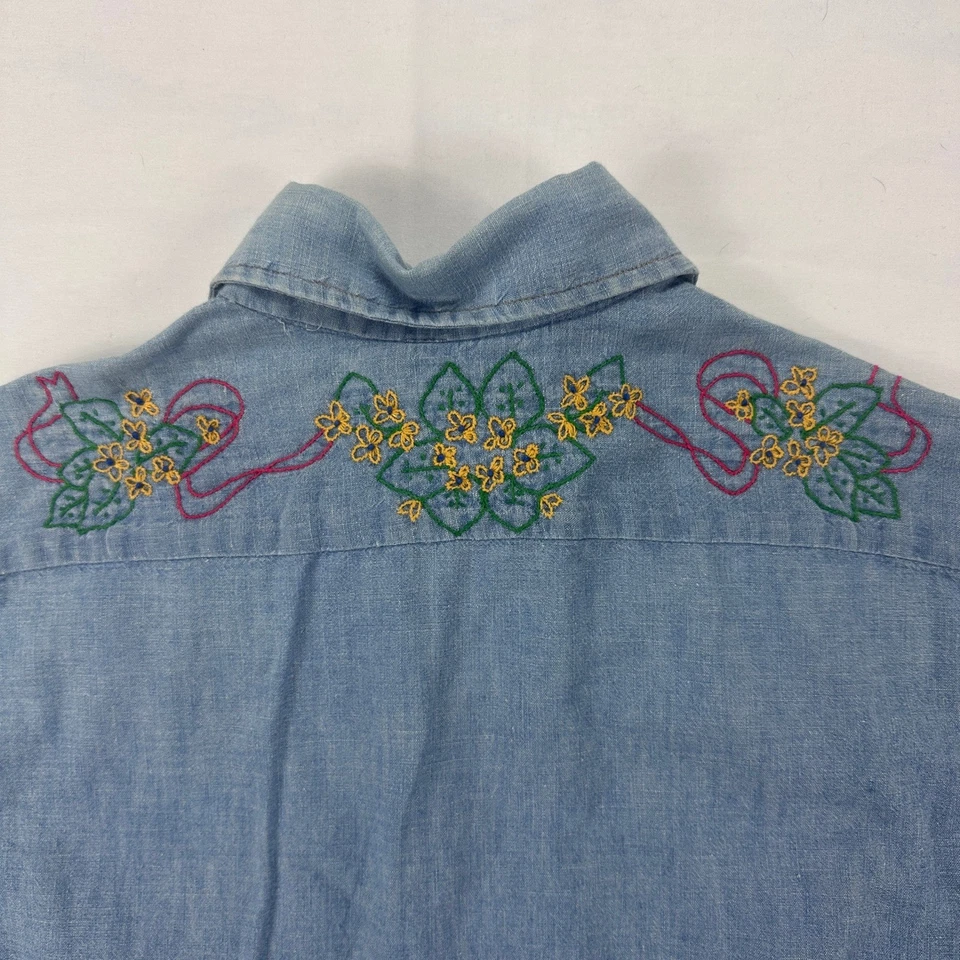 Camisa vaquera vintage Levi's naranja bordada para mujer mediana EE. UU. Foto 3 de 4