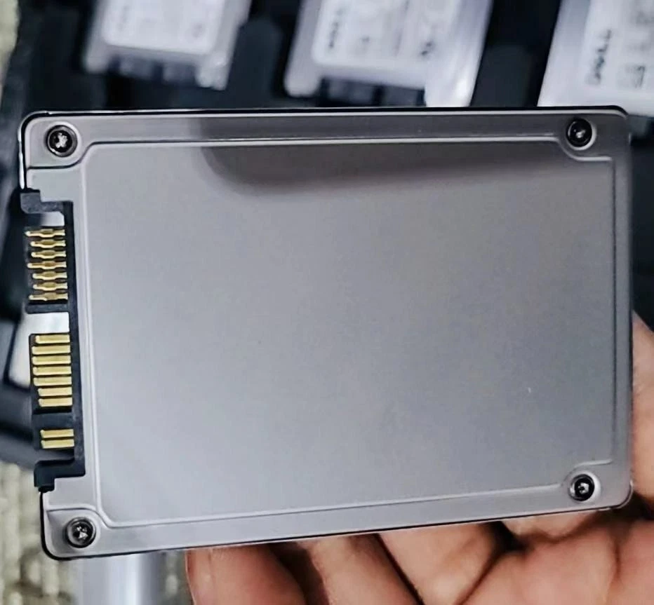 DELL Samsung 480GB PM863 SSD Solid State Drive MZBLM480HCHP-000D3- - Image 2 of 2