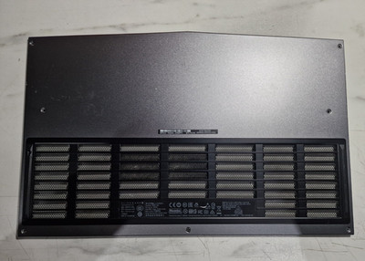 Original Alienware 15 R3 Dell Bottom Cover Door Base. 071YM7