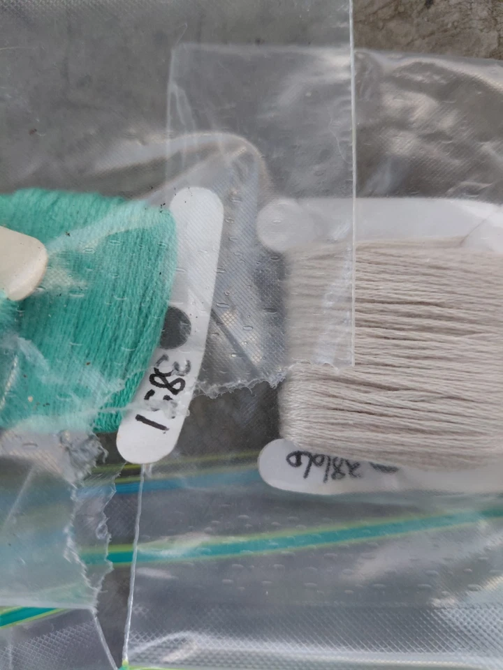 Lot of 150 DMC Embroidery Cross Stitch Floss Thread on Bobbins 3000 3800 - Image 4 of 4