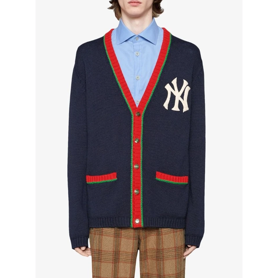GUCCI MENS SWEATER CARDIGAN w NY YANKEES PATCH NAVY BLUE WOOL WEB M Medium - Image 2 of 4