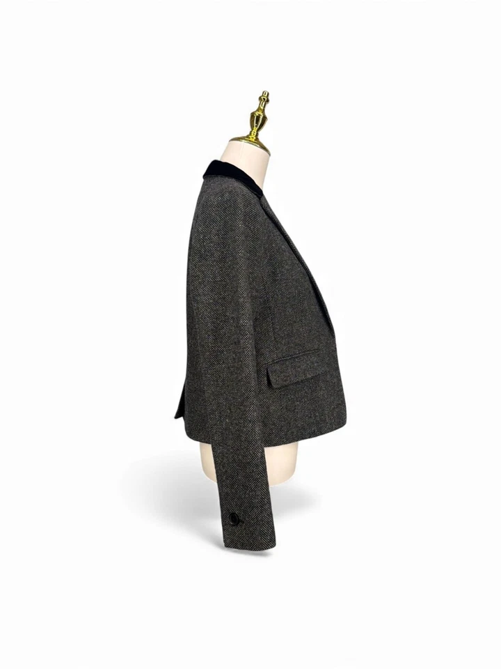 Blazer para mujer American Eagle gris tweed cuello terciopelo negro clásico talla M Foto 2 de 4